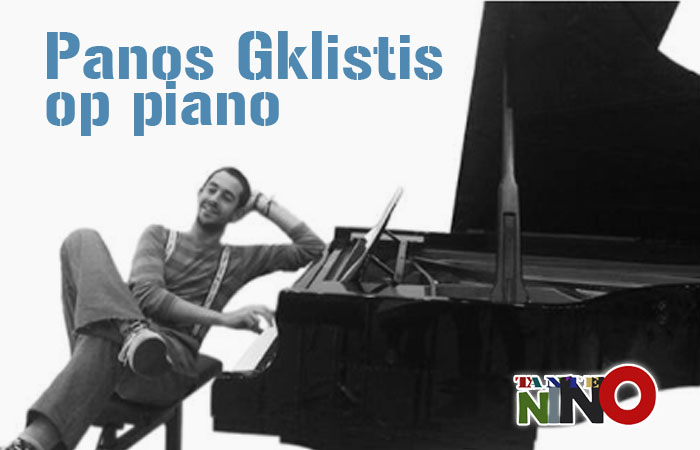 Panos Gklistis op piano
